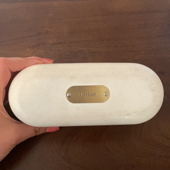 Chloé Sunglasses - Picture 2 of 5